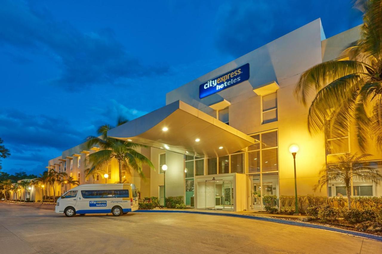 City Express By Marriott Playa Del Carmen Exterior foto